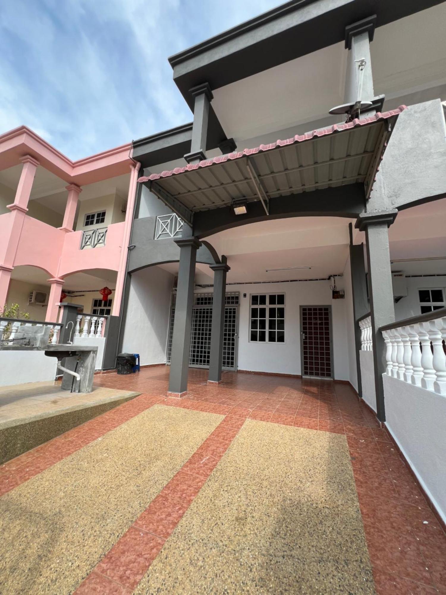 The Garden @ Batu 8 Jalan Pantai Villa Port Dickson Exterior photo